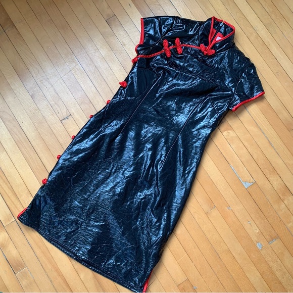 École Des Femmes Chinese inspired dress - Picture 2 of 4